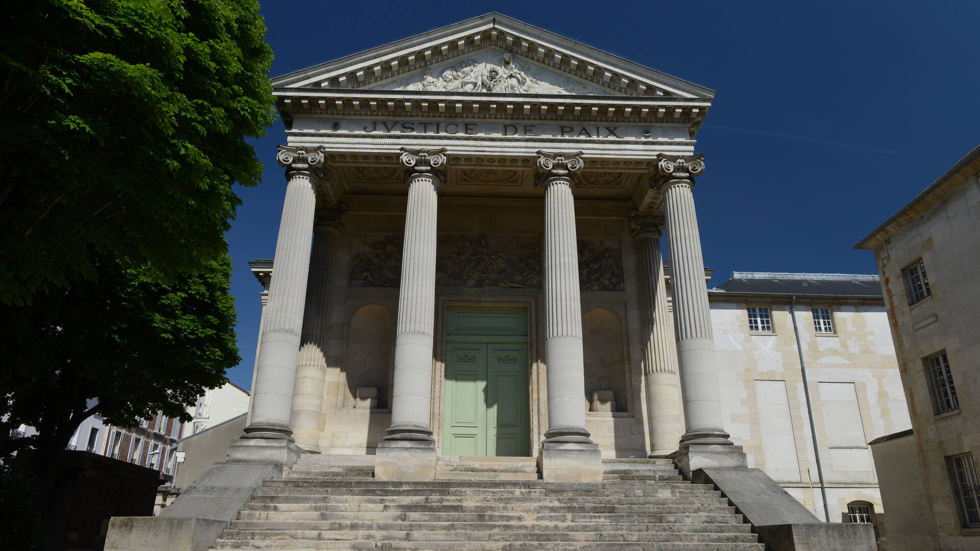 Musée d'art et d'histoire Paul Eluard 