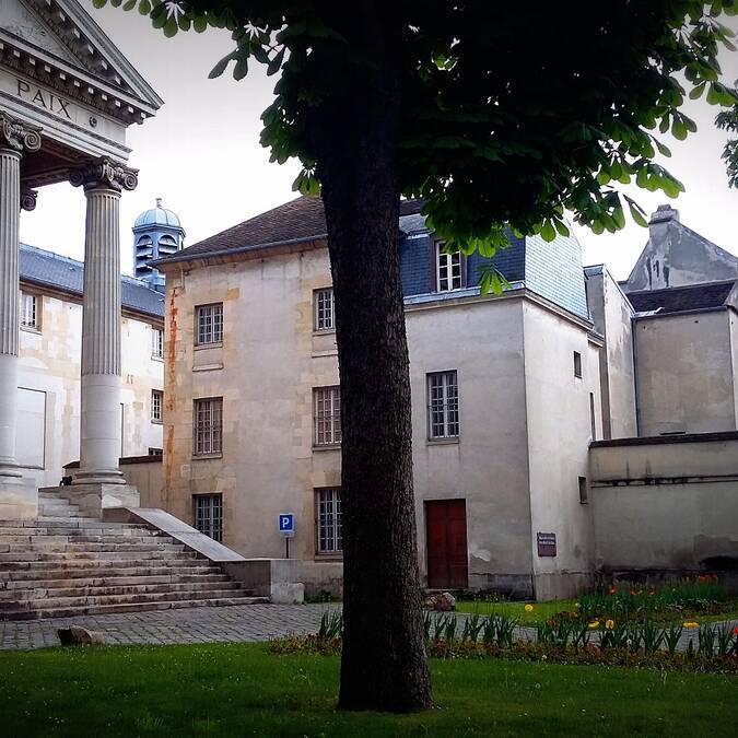 Musée d'art et d'histoire Paul Eluard © Mike Barcellino